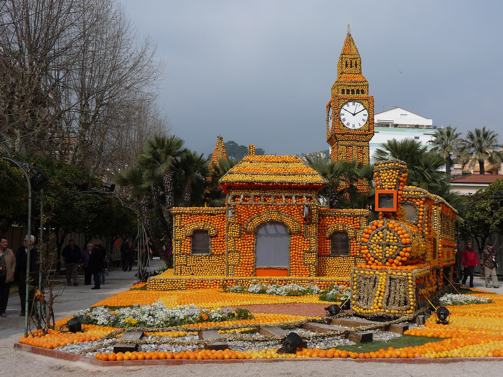 Giant lemon and orange sculpture in the Jardins Biovès in Menton during the Fête du Citron